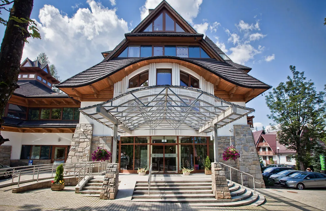 Hotel Crocus-1